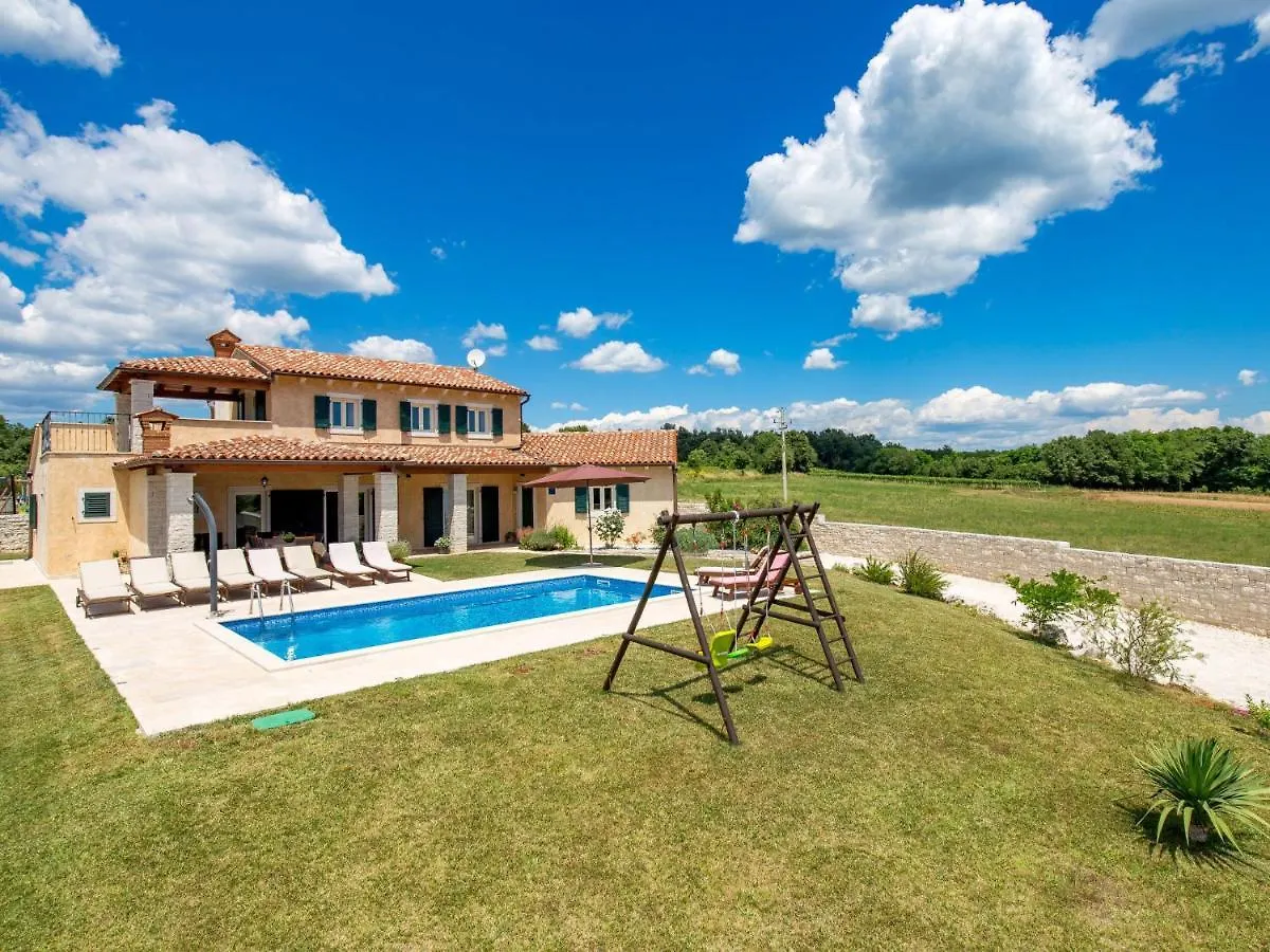 Holiday Home Baretuni - Lbn390 By Interhome Prnjani