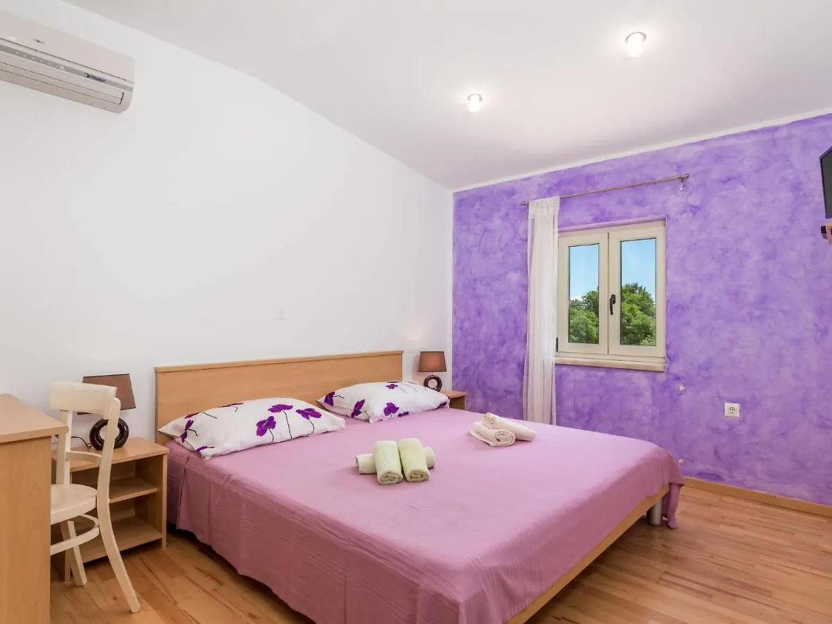 Holiday Home Baretuni - Lbn390 By Interhome Prnjani