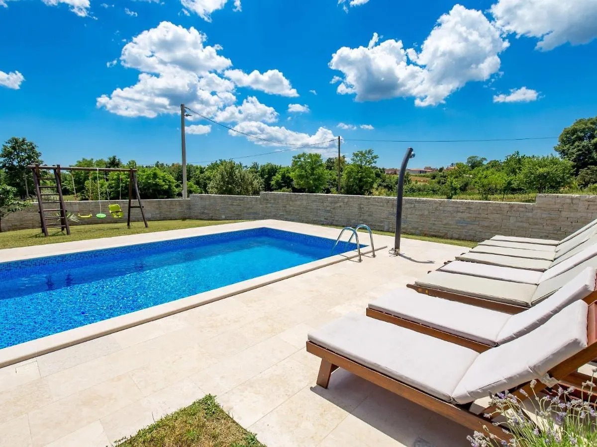Holiday Home Baretuni - Lbn390 By Interhome Prnjani