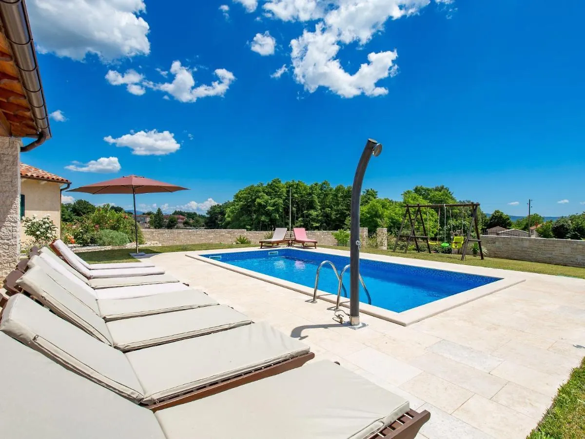 Holiday Home Baretuni - Lbn390 By Interhome Prnjani