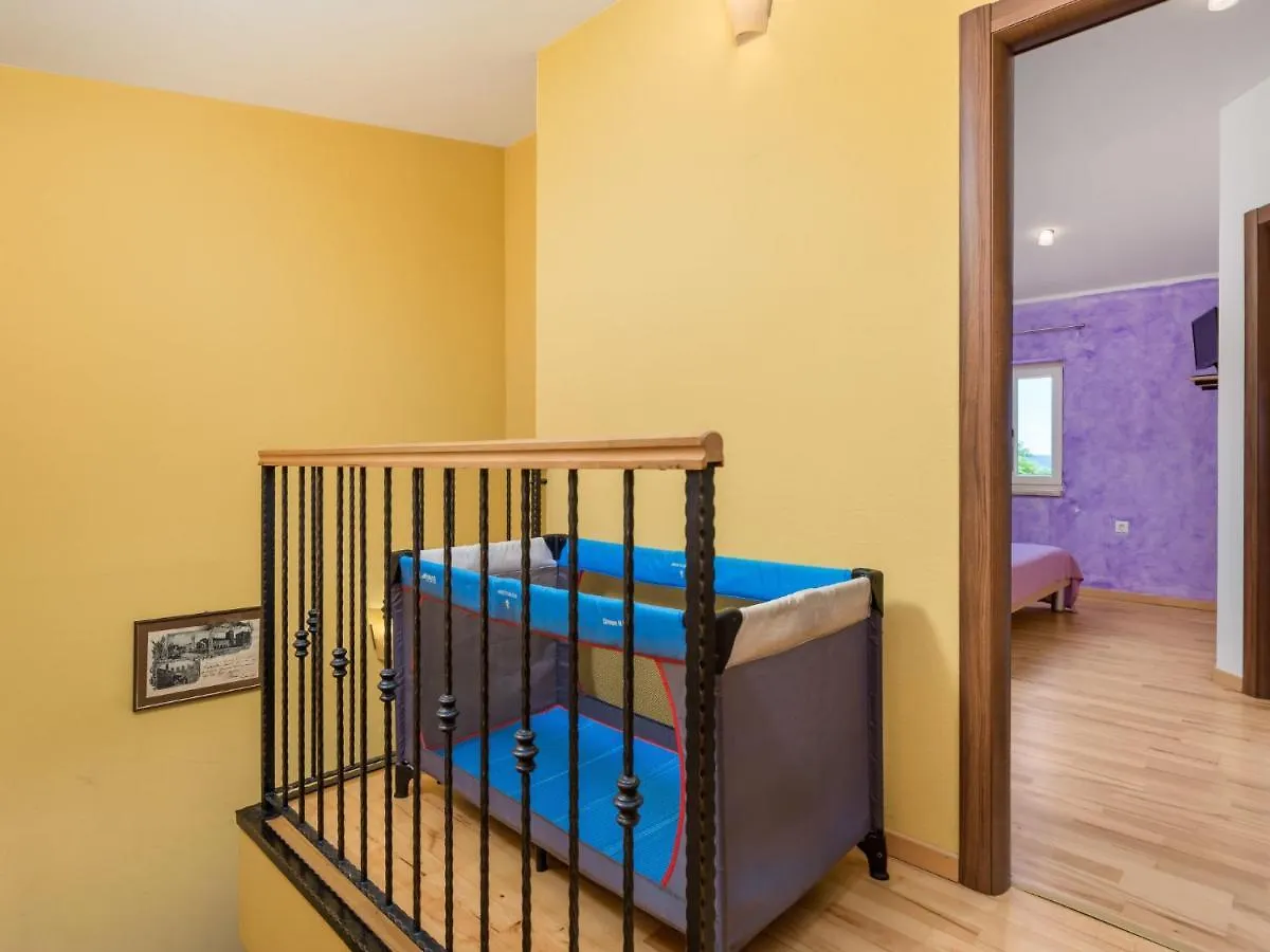 Holiday Home Baretuni - Lbn390 By Interhome Prnjani Croatia